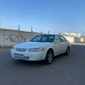 Toyota Camry 1998