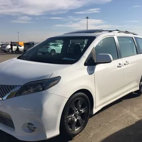 Toyota Sienna 2017