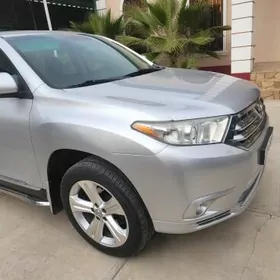 Toyota Highlander 2011