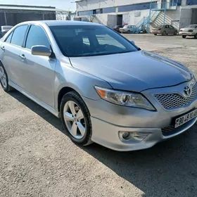 Toyota Camry 2011