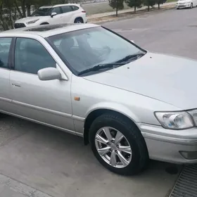 Toyota Camry 2001