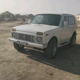 Lada Niva 1982