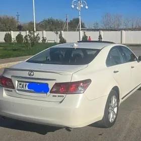 Lexus ES 350 2011