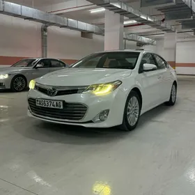 Toyota Avalon 2013