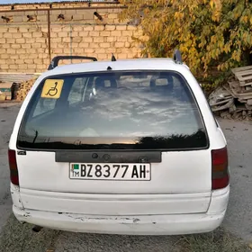 Opel Astra 1992