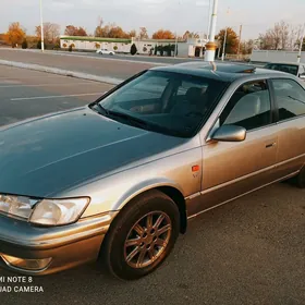 Toyota Camry 1998