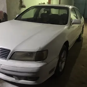 Nissan Cefiro 1995