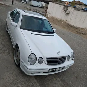 Mercedes-Benz E55 AMG 2000