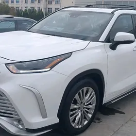 Toyota Highlander 2021