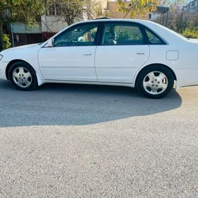 Toyota Avalon 2003