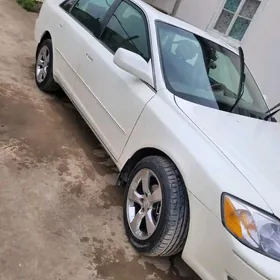 Toyota Avalon 2003