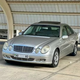 Mercedes-Benz E320 2003