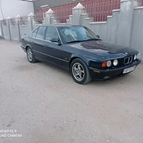 BMW 525 1990