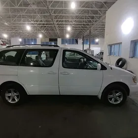 Toyota Sienna 2000