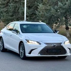 Lexus ES 350 2020