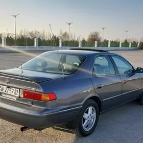 Toyota Camry 2000