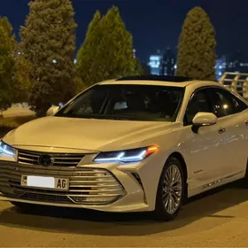 Toyota Avalon 2019