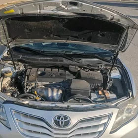 Toyota Camry 2011