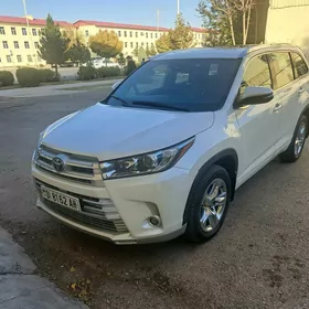 Toyota Highlander 2019