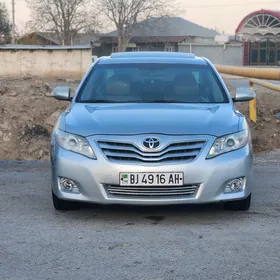 Toyota Camry 2011