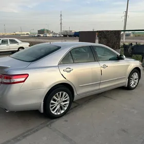 Toyota Camry 2010