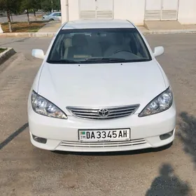 Toyota Camry 2003