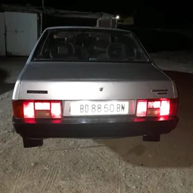 Lada VAZ-21099 2001