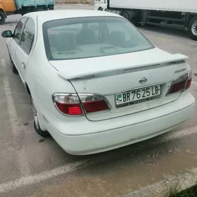 Nissan Maxima 2000