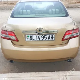 Toyota Camry 2010