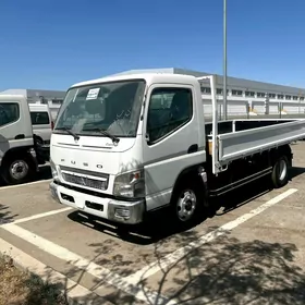 Mitsubishi Canter 2024