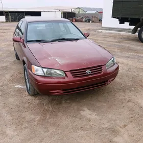 Toyota Camry 1999