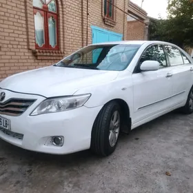 Toyota Camry 2010