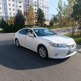 Lexus ES 350 2015