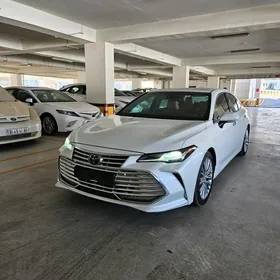 Toyota Avalon 2021