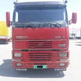 Volvo FH12 2002