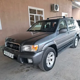 Nissan Pathfinder 2004