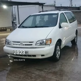 Toyota Sienna 2000