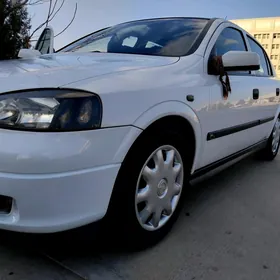 Opel Astra 2003