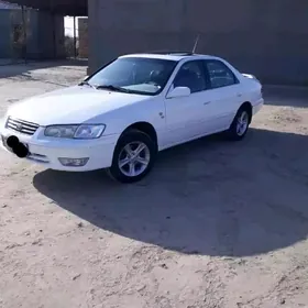 Toyota Camry 1997