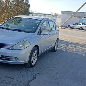 Nissan Versa 2009