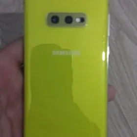 Samsung S10e