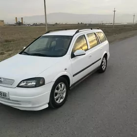 Opel Astra 2003