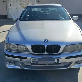 BMW E39 2000