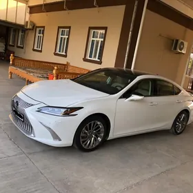 Lexus ES 350 2019