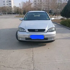 Opel Astra 2000