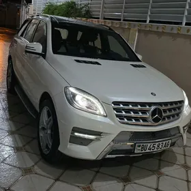 Mercedes-Benz ML350 2014