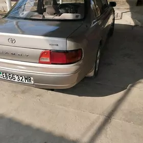 Toyota Camry 1993