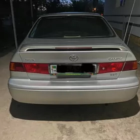 Toyota Camry 1999