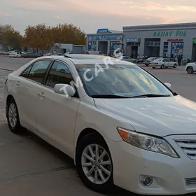 Toyota Camry 2010