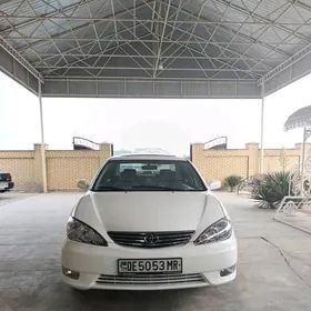 Toyota Camry 2003